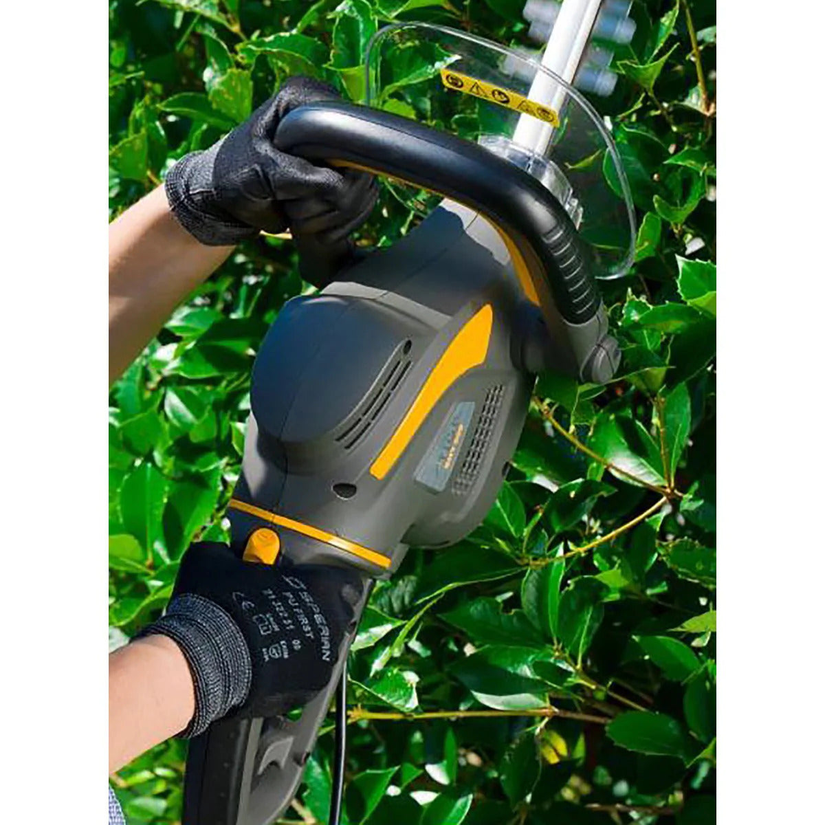 STIGA SHT600, 1 HP, 2 FT Electric Hedge Trimmer